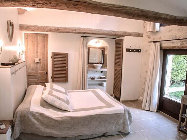 L'Abri Du Poete Bed and Breakfast Besse-sur-Issole Δωμάτιο φωτογραφία
